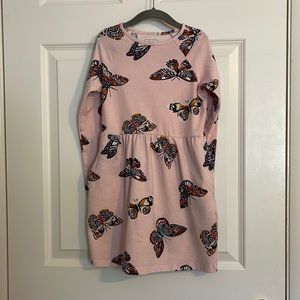 Long sleeve cotton dress.